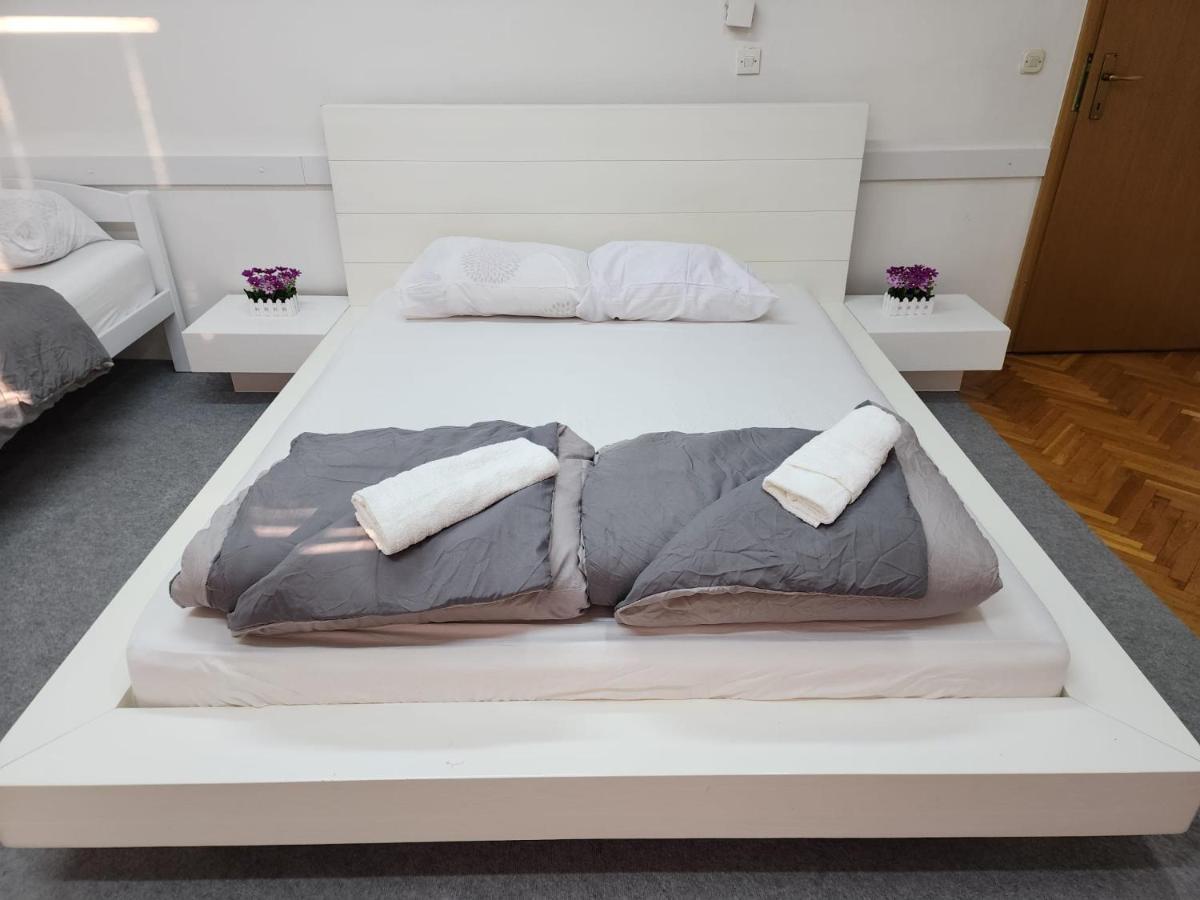 Hostel Center Sarajevo Eksteriør bilde