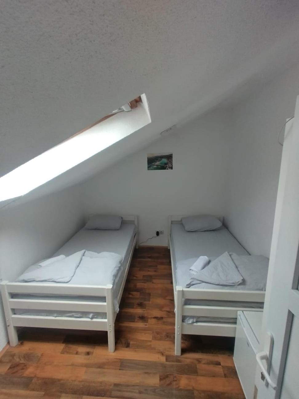 Hostel Center Sarajevo Rom bilde