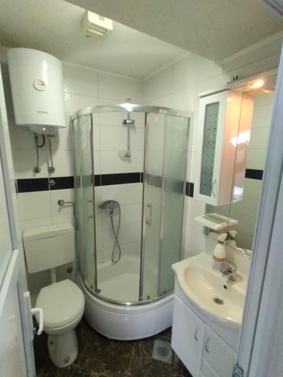 Hostel Center Sarajevo Rom bilde