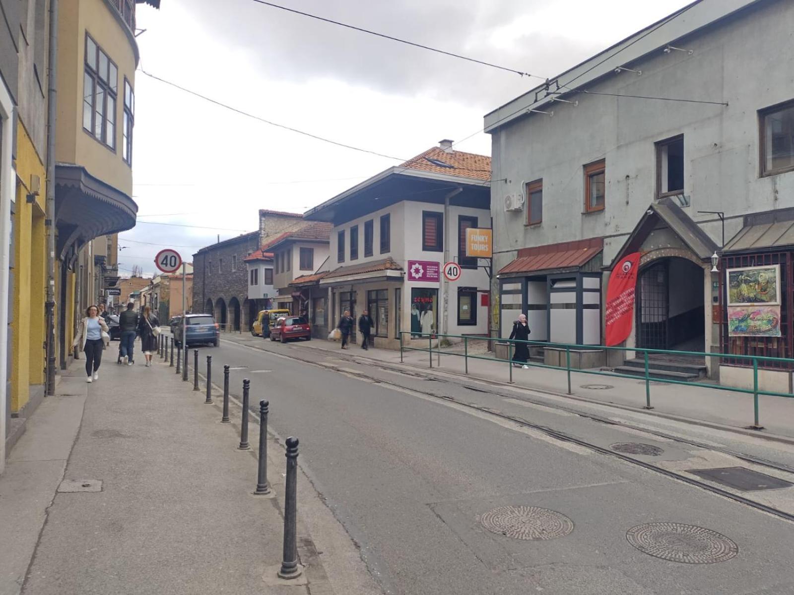 Hostel Center Sarajevo Rom bilde